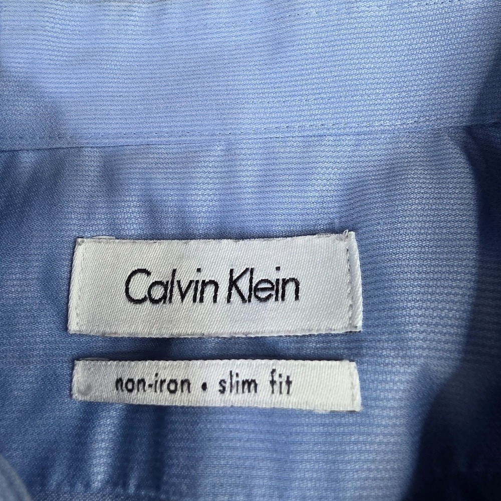 Calvin Klein Mens Button Up Shirt Size 16.5 34/35 Blue Non Iron Slim Long Sleeve - Picture 2 of 6